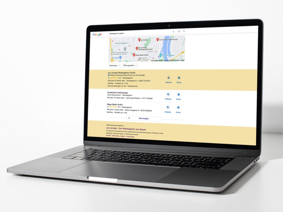 Laptop Suchmaschine Google sun concept Suchmaschinenmarketing